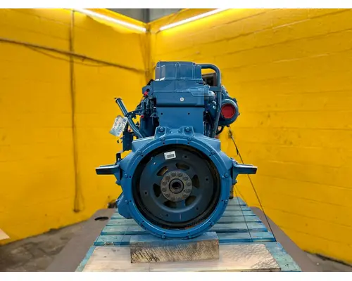 INTERNATIONAL DT 466E Engine Assembly