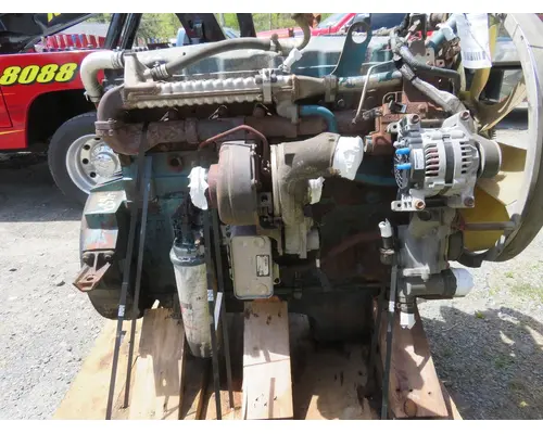INTERNATIONAL DT 466E Engine Assembly