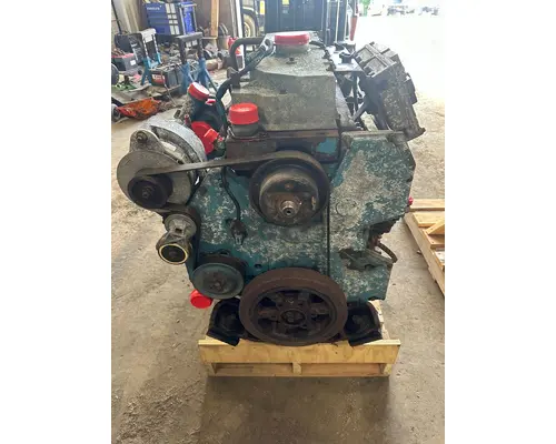 INTERNATIONAL DT 466E Engine Assembly