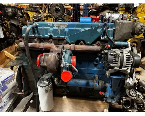 INTERNATIONAL DT 466E Engine Assembly