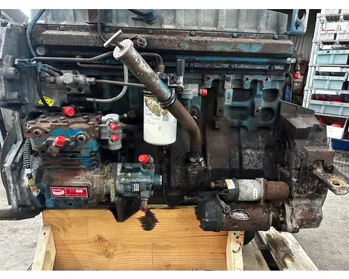 INTERNATIONAL DT 466E Engine Assembly