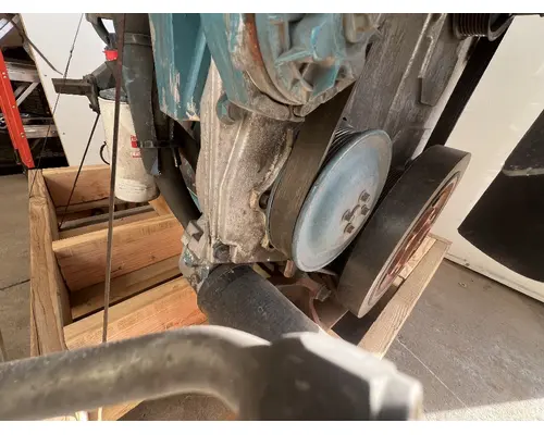 INTERNATIONAL DT 466E Engine Assembly