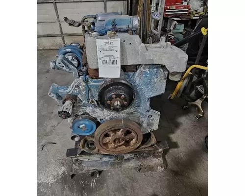 INTERNATIONAL DT 466E Engine Assembly
