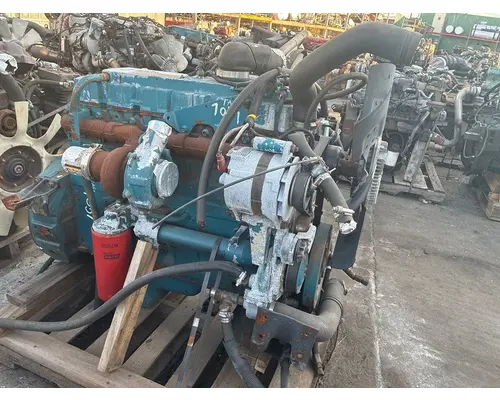 INTERNATIONAL DT 466E Engine Assembly