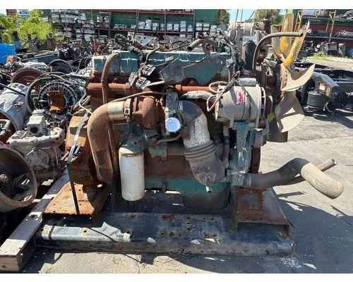 INTERNATIONAL DT 466E Engine Assembly