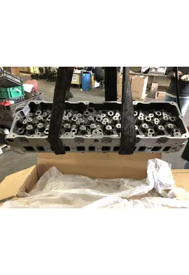 INTERNATIONAL DT 466E Engine Head Assembly
