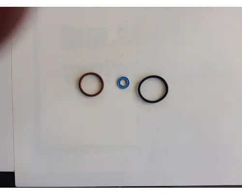 INTERNATIONAL DT 466E Engine Misc. Parts
