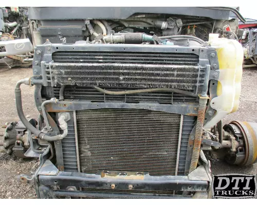 INTERNATIONAL DT 466E Engine Oil Cooler