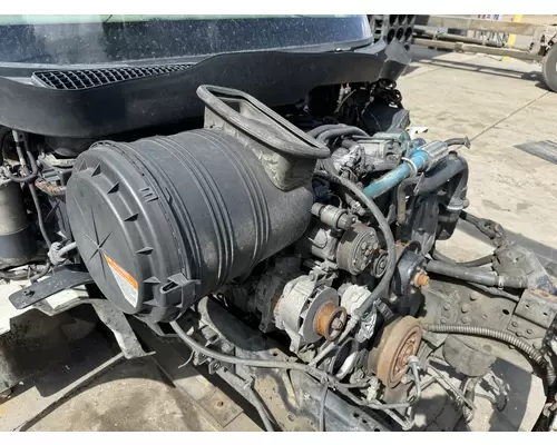 INTERNATIONAL DT 466E Engine Oil Cooler