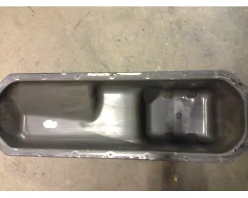 INTERNATIONAL DT 466E Engine Oil Pan