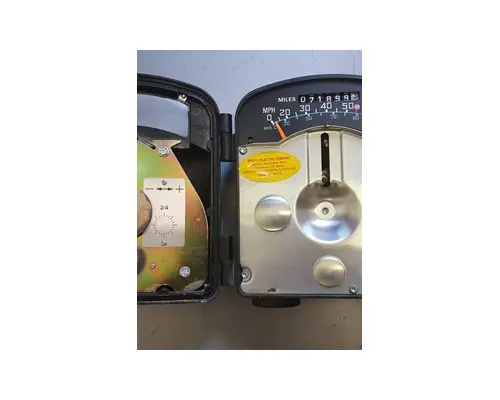 INTERNATIONAL DT 466E Engine Parts, Misc.