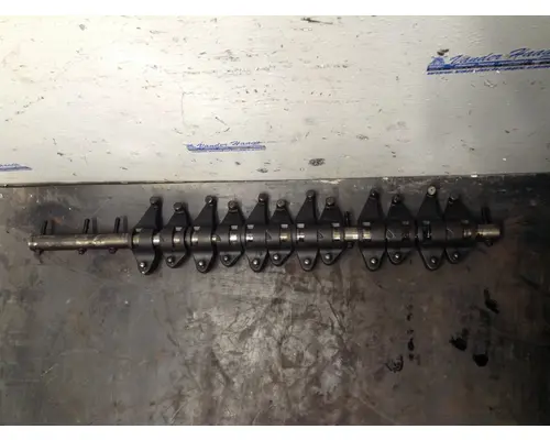 INTERNATIONAL DT 466E Engine Rocker