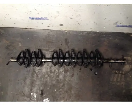 INTERNATIONAL DT 466E Engine Rocker