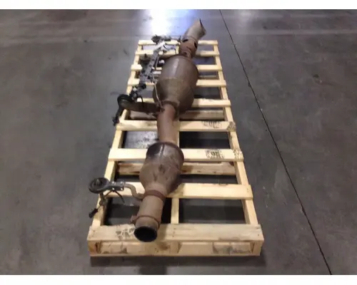 INTERNATIONAL DT 466E Exhaust DPF Assembly