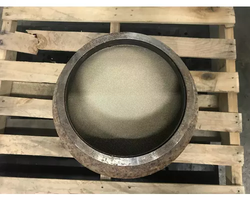 INTERNATIONAL DT 466E Exhaust DPF Assembly