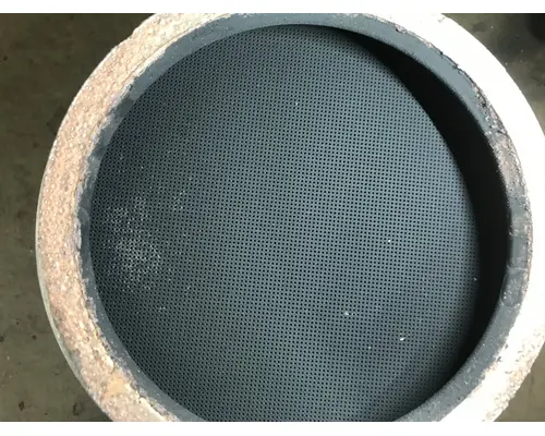 INTERNATIONAL DT 466E Exhaust DPF Assembly