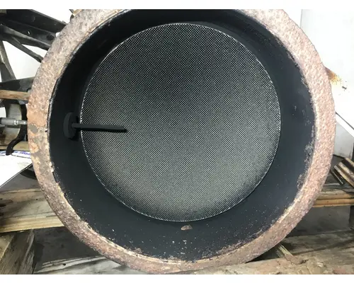 INTERNATIONAL DT 466E Exhaust DPF Assembly