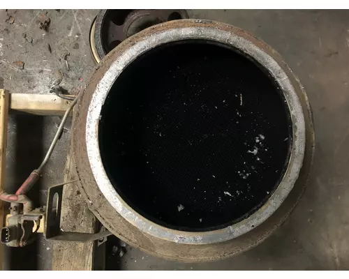 INTERNATIONAL DT 466E Exhaust DPF Assembly