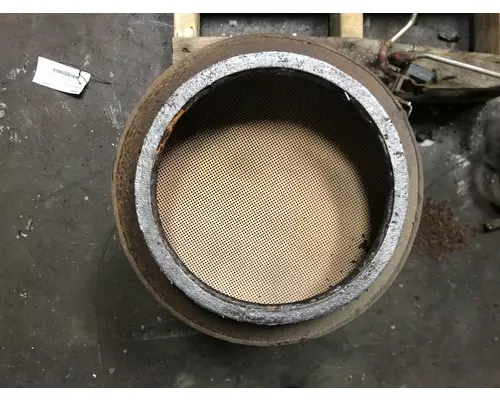 INTERNATIONAL DT 466E Exhaust DPF Assembly
