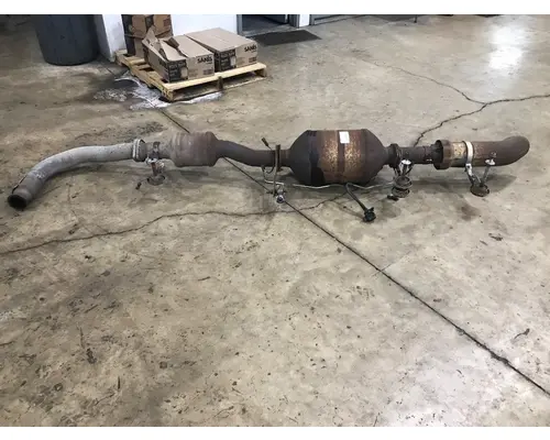INTERNATIONAL DT 466E Exhaust DPF Assembly
