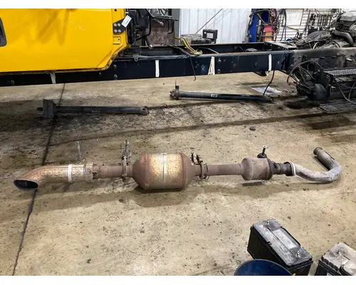 INTERNATIONAL DT 466E Exhaust DPF Assembly