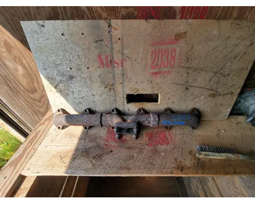 INTERNATIONAL DT 466E Exhaust Manifold