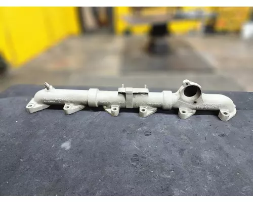 INTERNATIONAL DT 466E Exhaust Manifold