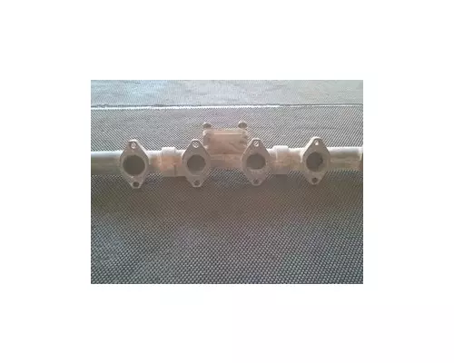 INTERNATIONAL DT 466E Exhaust Manifold