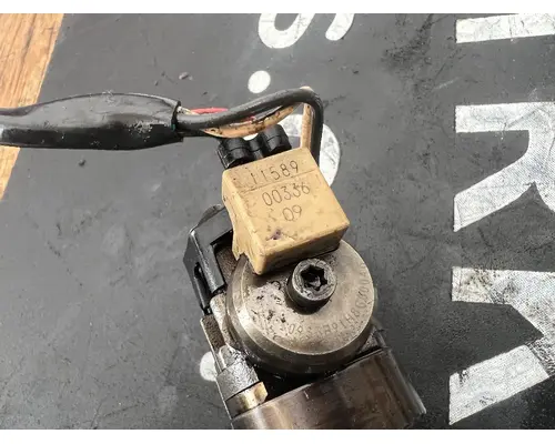 INTERNATIONAL DT 466E Fuel Injector