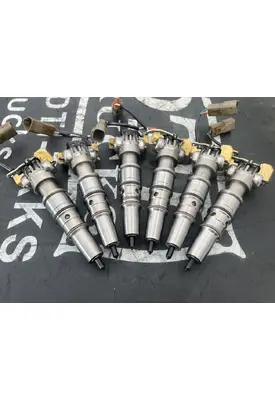 INTERNATIONAL DT 466E Fuel Injector