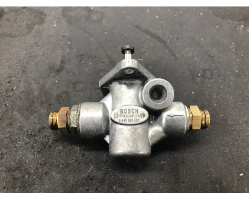 INTERNATIONAL DT 466E Fuel Pump