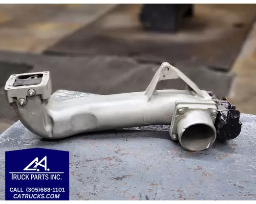 INTERNATIONAL DT 466E Intake Manifold