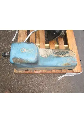 INTERNATIONAL DT 466E Oil Pan