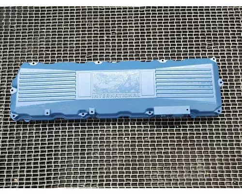 INTERNATIONAL DT 466E Valve Cover