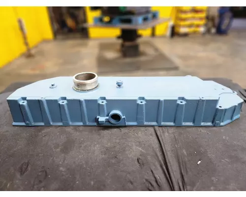 INTERNATIONAL DT 466E Valve Cover