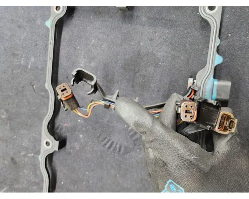 INTERNATIONAL DT 466E Valve Cover