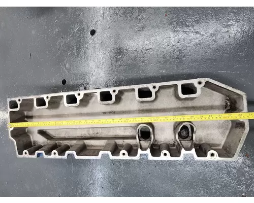 INTERNATIONAL DT 466E Valve Cover