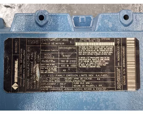 INTERNATIONAL DT 466E Valve Cover