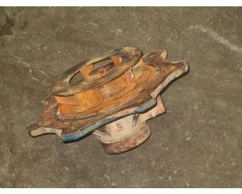 INTERNATIONAL DT 466E Water Pump