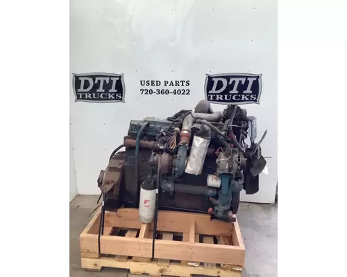 INTERNATIONAL DT 466M Engine Assembly