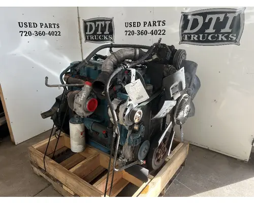 INTERNATIONAL DT 466M Engine Assembly