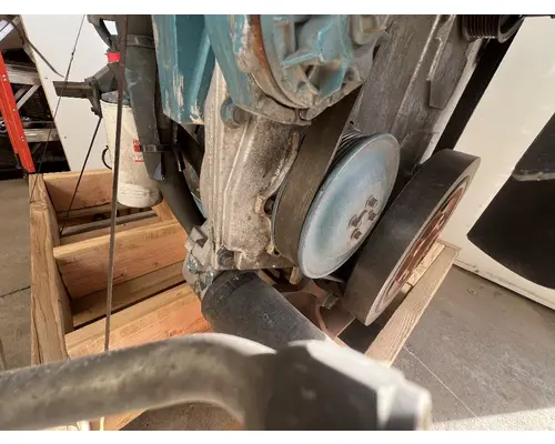 INTERNATIONAL DT 466M Engine Assembly