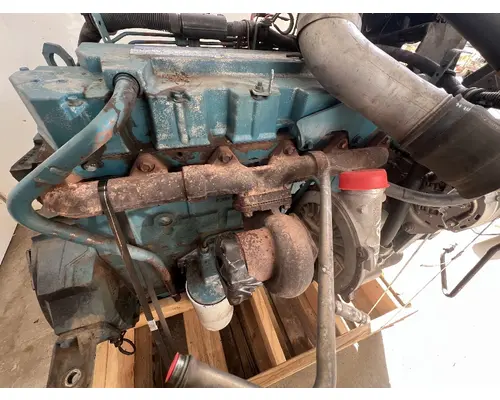 INTERNATIONAL DT 466M Engine Assembly