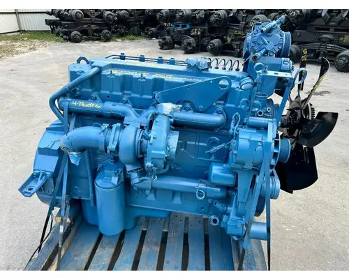 INTERNATIONAL DT 466NGD Engine Assembly