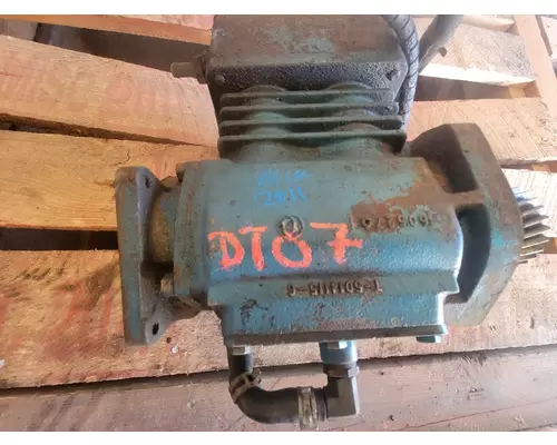 INTERNATIONAL DT 466 Air Compressor