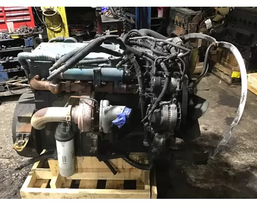 INTERNATIONAL DT 466 Engine Assembly