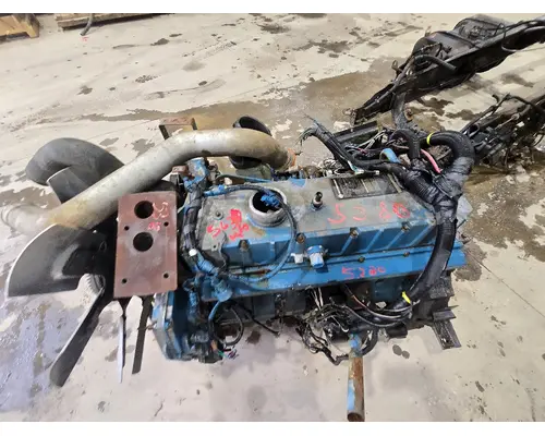 INTERNATIONAL DT 466 Engine Oil Cooler