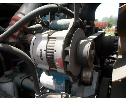 INTERNATIONAL DT 530E Alternator