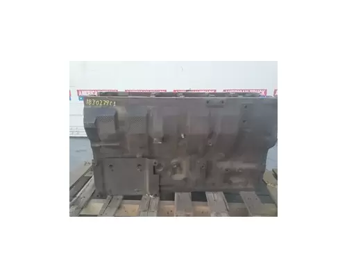 INTERNATIONAL DT 530E Cylinder Block