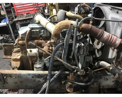 INTERNATIONAL DT 530E Engine Assembly